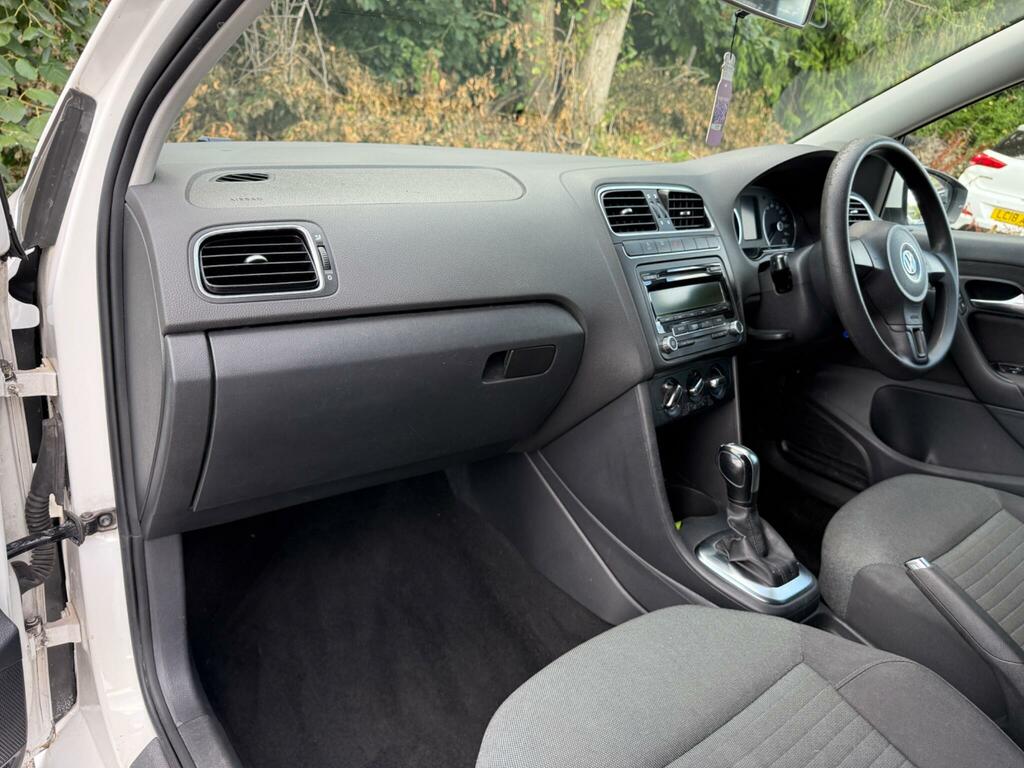 Volkswagen Polo 1.4L Sel Black #28