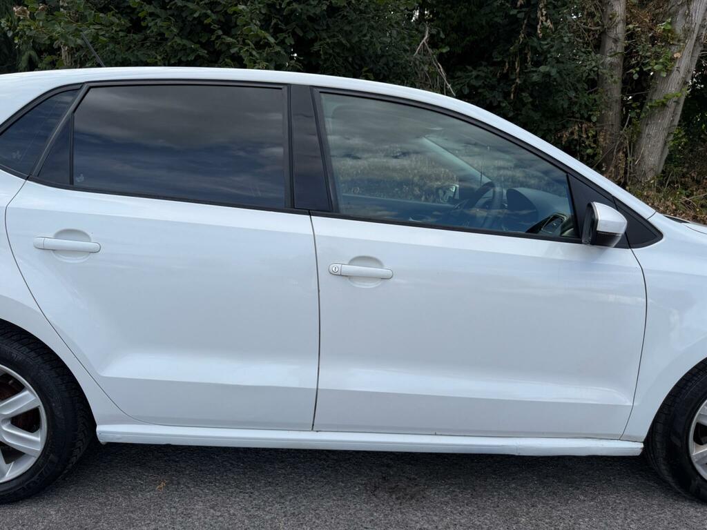 Volkswagen Polo 1.4L Sel Black #22