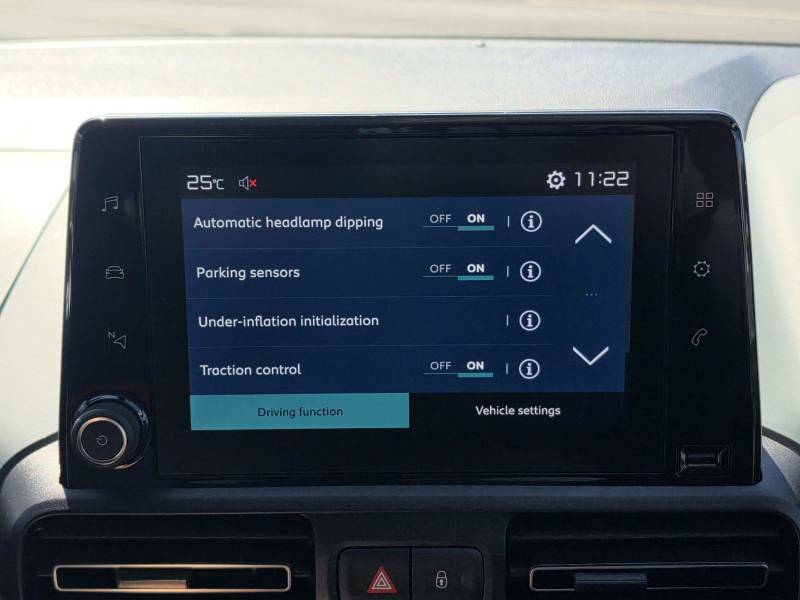 Citroen e-Berlingo 100Kw Flair Xtr M 50Kwh Estate White #17