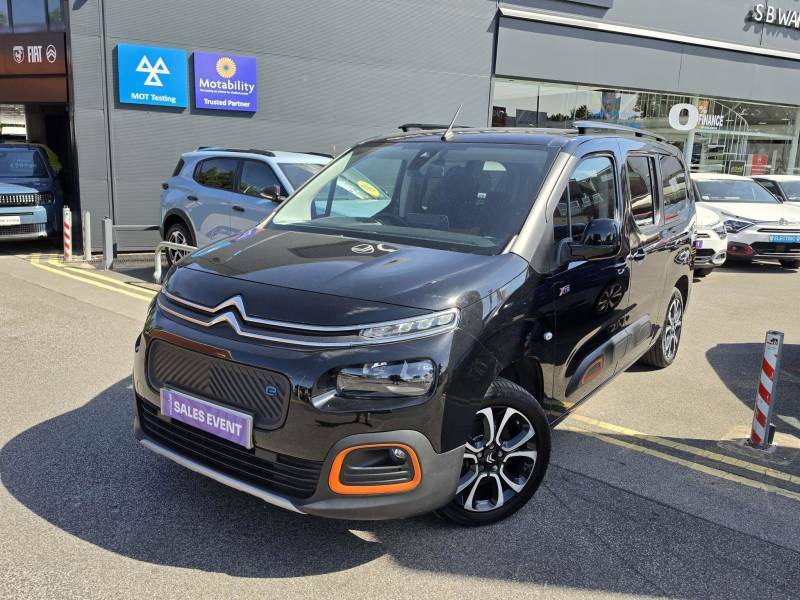 Citroen e-Berlingo 100Kw Flair Xtr XL 50Kwh 7 Seat Black #2