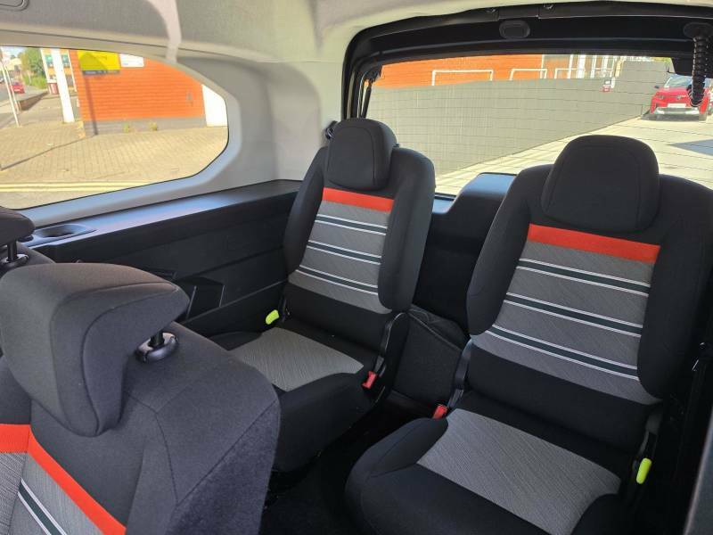 Citroen e-Berlingo 100Kw Flair Xtr M 50Kwh Estate White #30