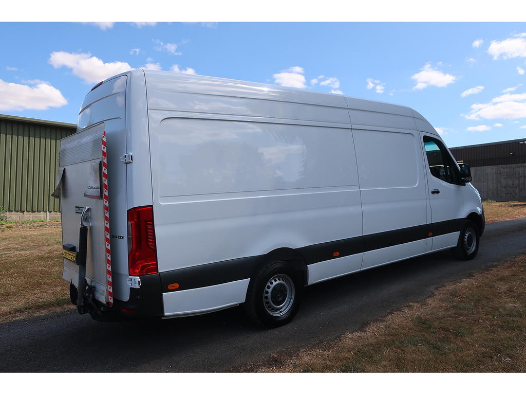 Mercedes-Benz Sprinter 2.1 314 Cdi Progressive L3 H2 Panel Van With Tail White #2
