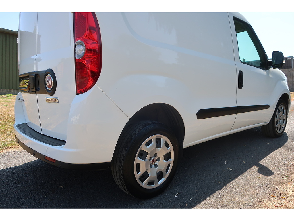 Fiat Doblo 1.3 Multijetii Tecnico Panel Van White #6