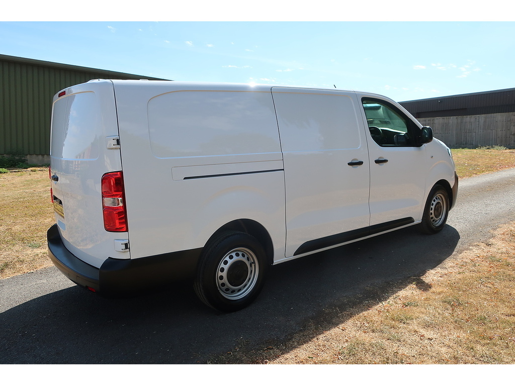 Citroen Dispatch 2.0 Bluehdi 1400 Enterprise Edition XL Panel Van 6 White