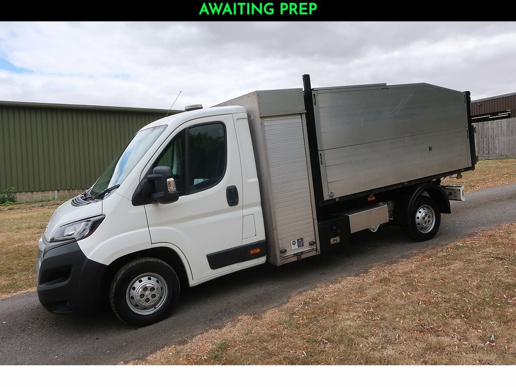 Peugeot Boxer 2.0 Bluehdi 335 L3 Arborist Tipper Euro 6 130 Ps White
