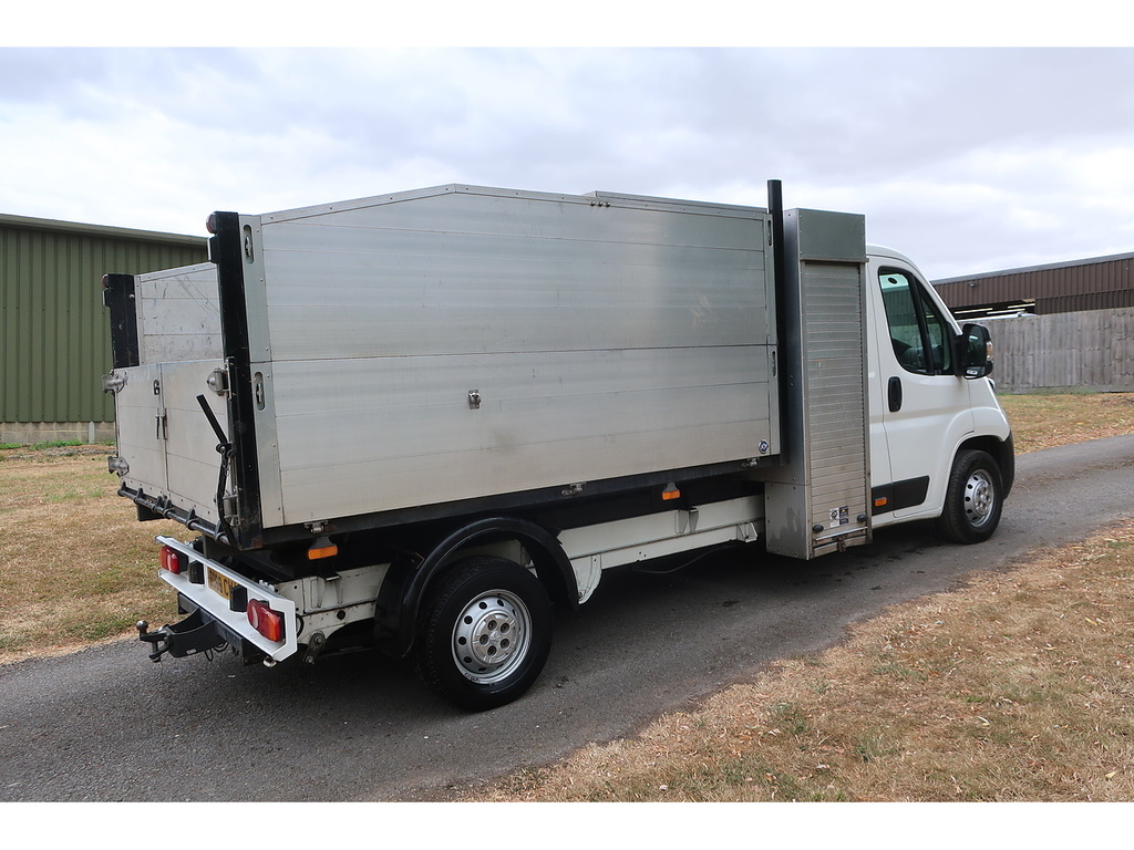 Peugeot Boxer 2.0 Bluehdi 335 L3 Arborist Tipper Euro 6 130 Ps White #2