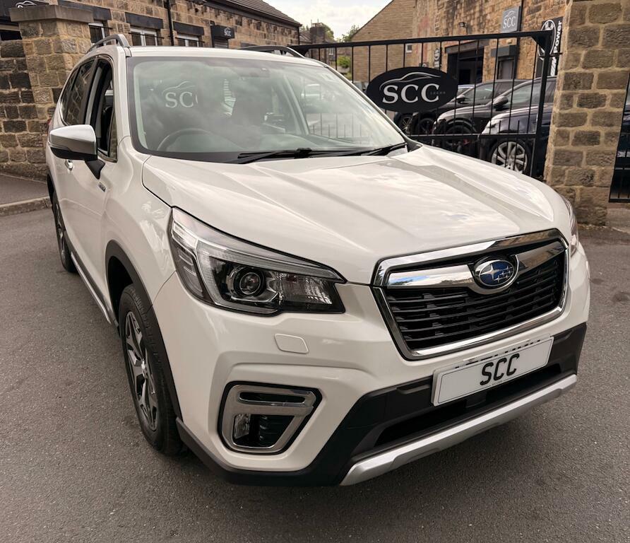 Subaru Forester Subaru Estate 2.0I E-boxer Xe Lineartronic Gold #6