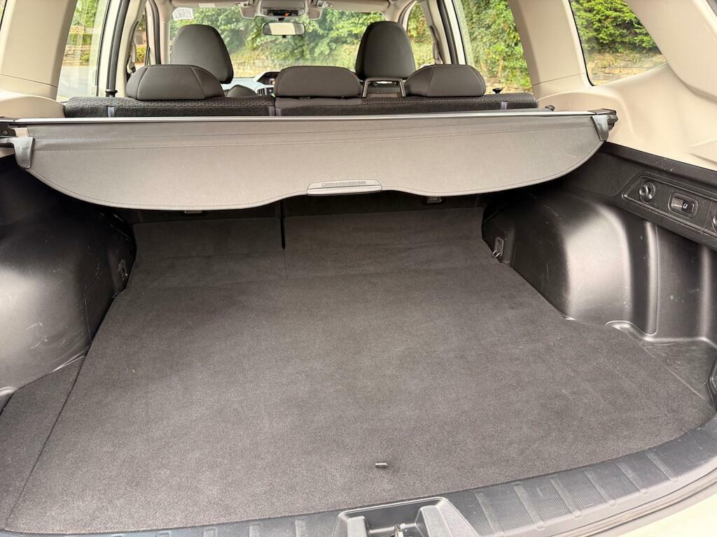 Subaru Forester Subaru Estate 2.0I E-boxer Xe Lineartronic Gold #28