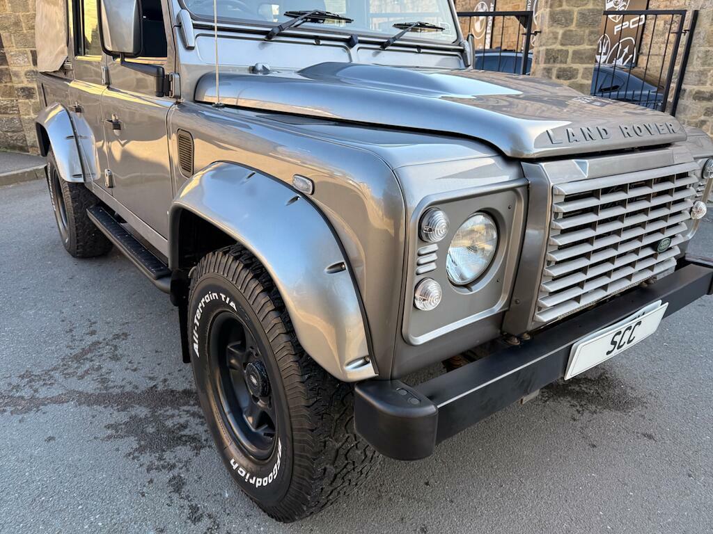 Land Rover Defender 110 Defender 110 County Td Green #16
