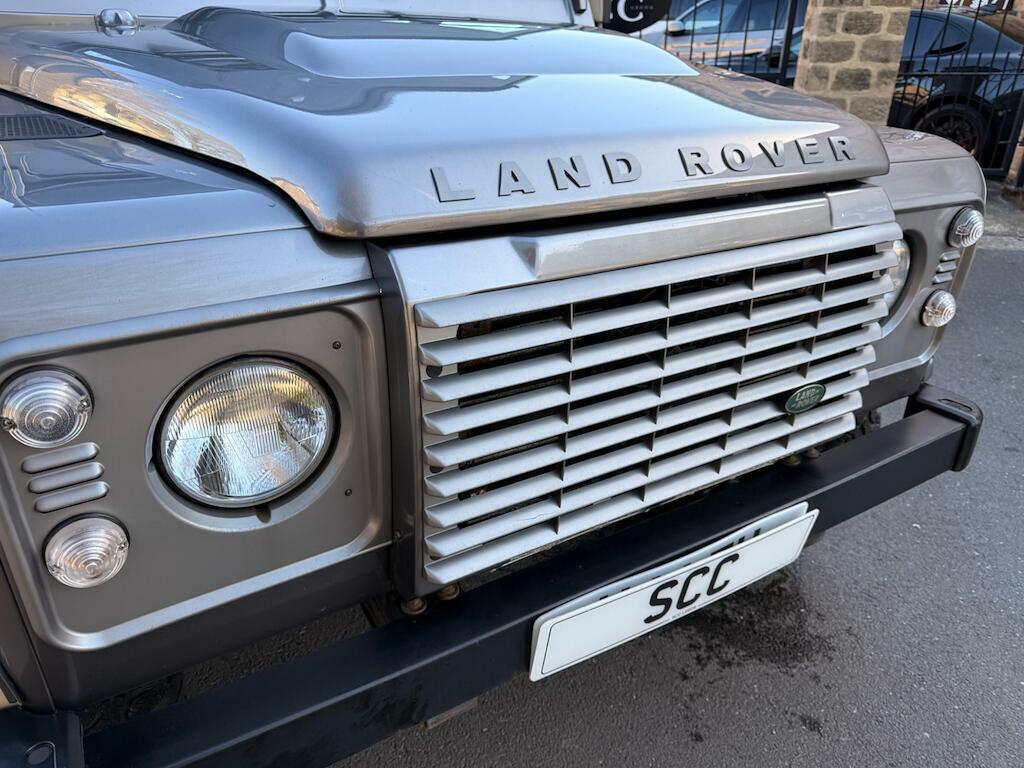 Land Rover Defender 110 Defender 110 County Td Green #15