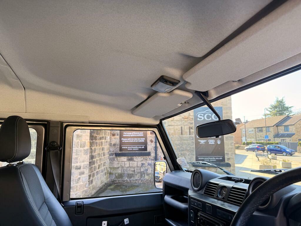 Land Rover Defender 110 Defender 110 County Td Green #26