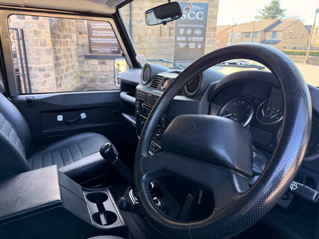 Land Rover Defender 110 Defender 110 County Td Green #22