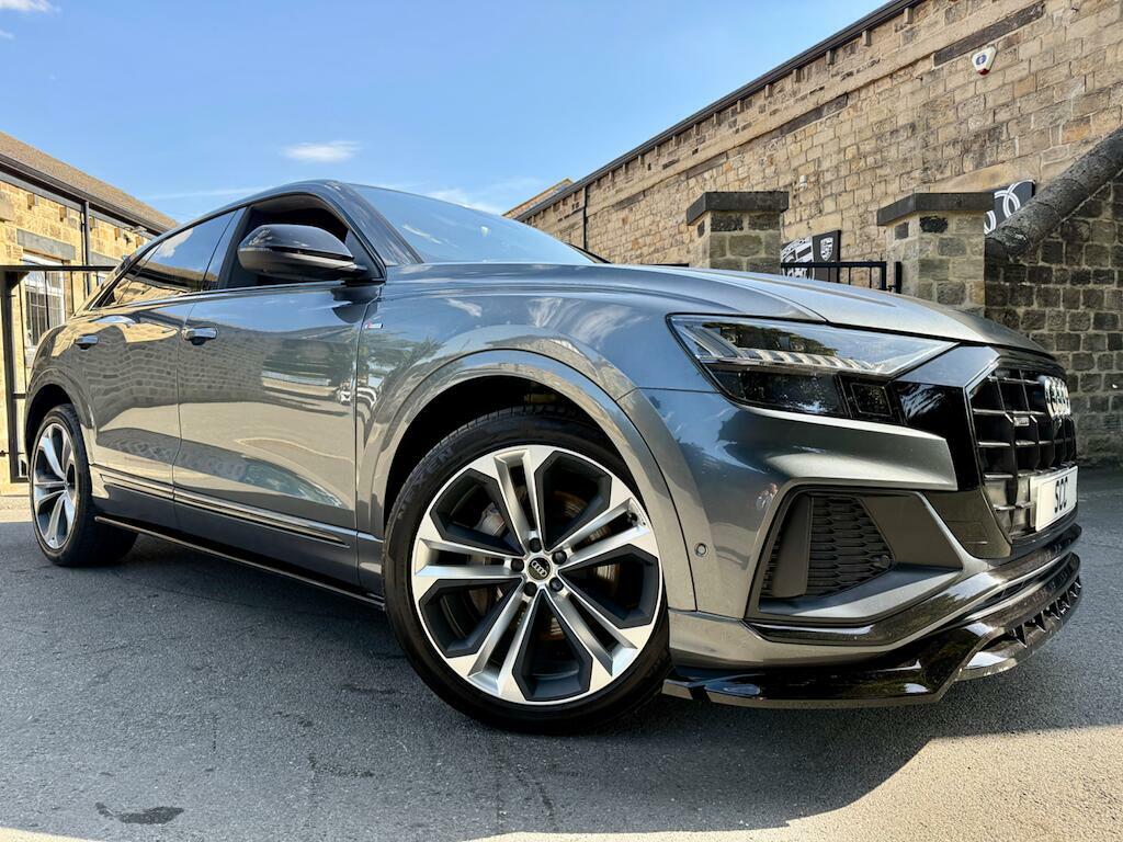 Audi Q8 Black Edition Grey