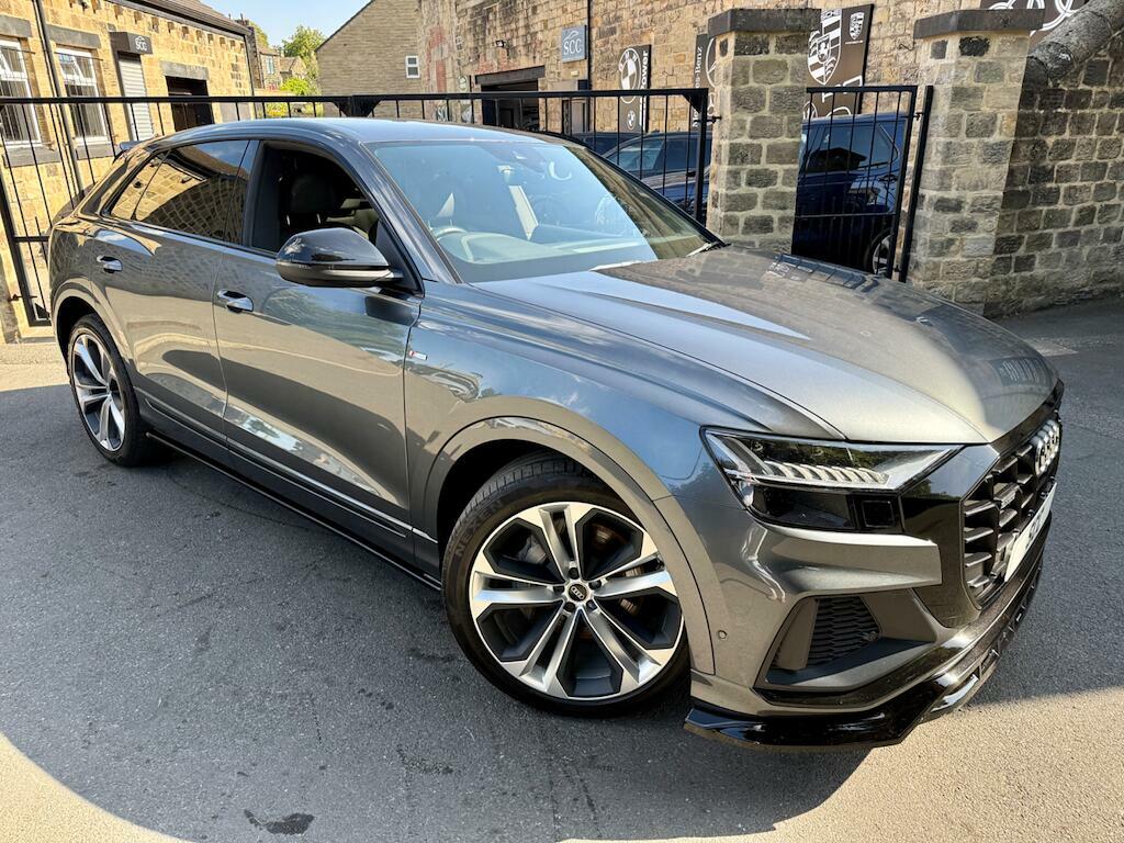 Audi Q8 Black Edition Grey #3