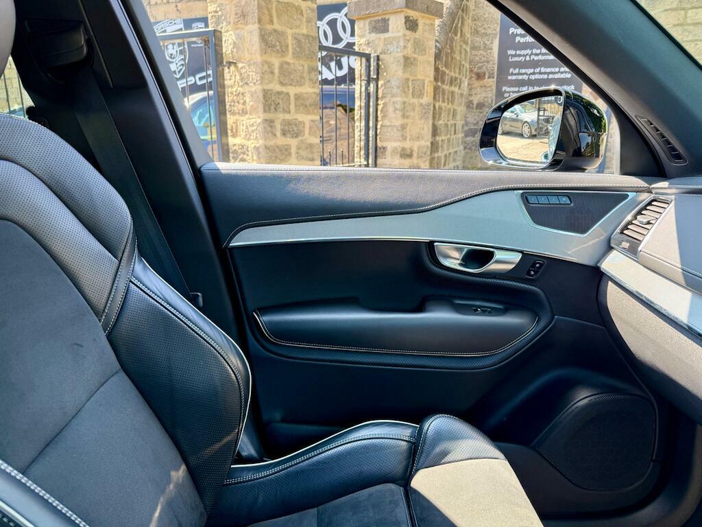 Volvo XC90 Volvo Estate 2.0 B5d 235 Inscription Pro Grey #40