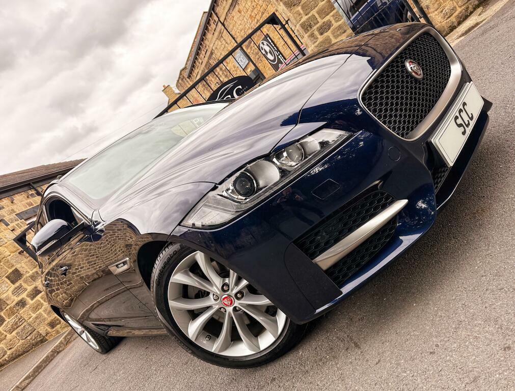 Jaguar XF 2.0I R-sport Sportbrake Euro 6 Ss Blue #2