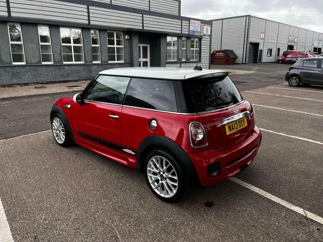 Mini Hatch John Cooper Works NA13DSY Red #3