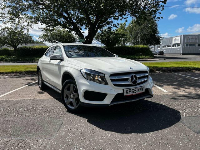 Mercedes-Benz GLA Class Gla 200 D Amg White #5