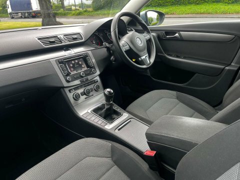 Volkswagen Passat 2.0 Tdi Bluemotion Tech Sport Saloon Silver #10