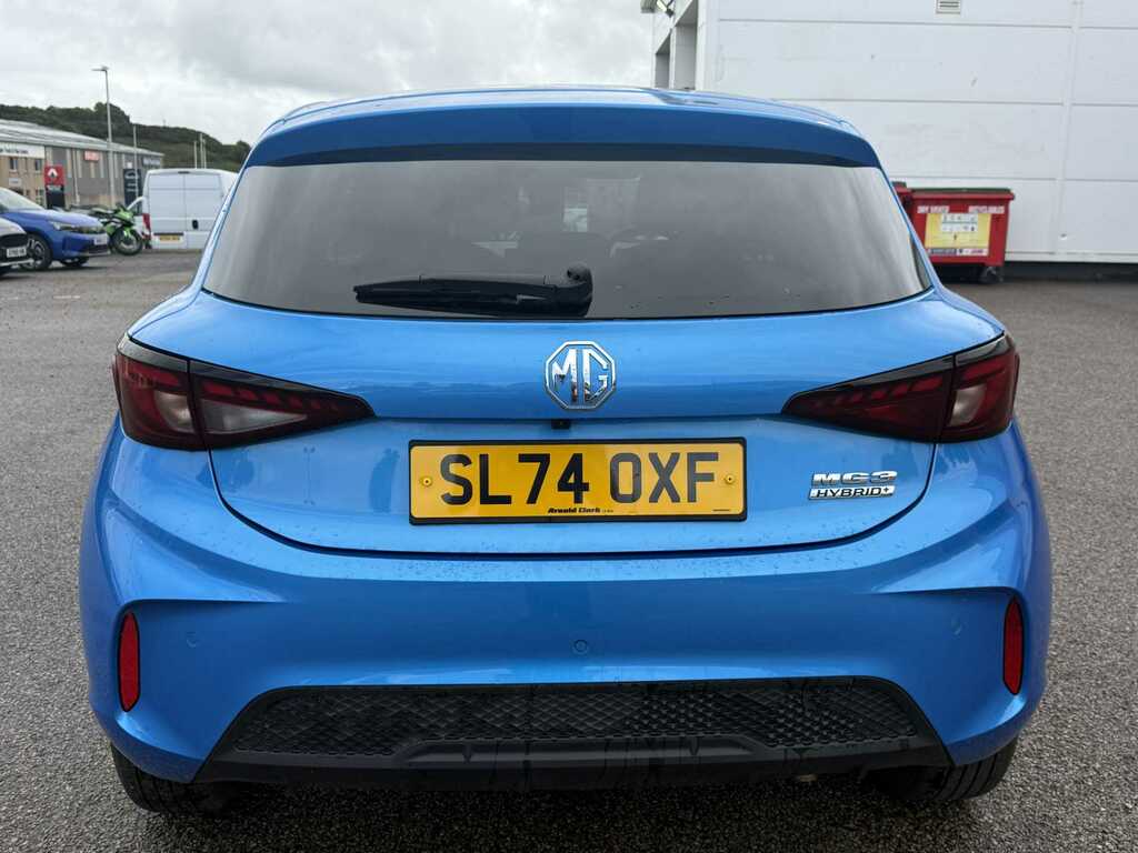 MG ZS Se Hev #4