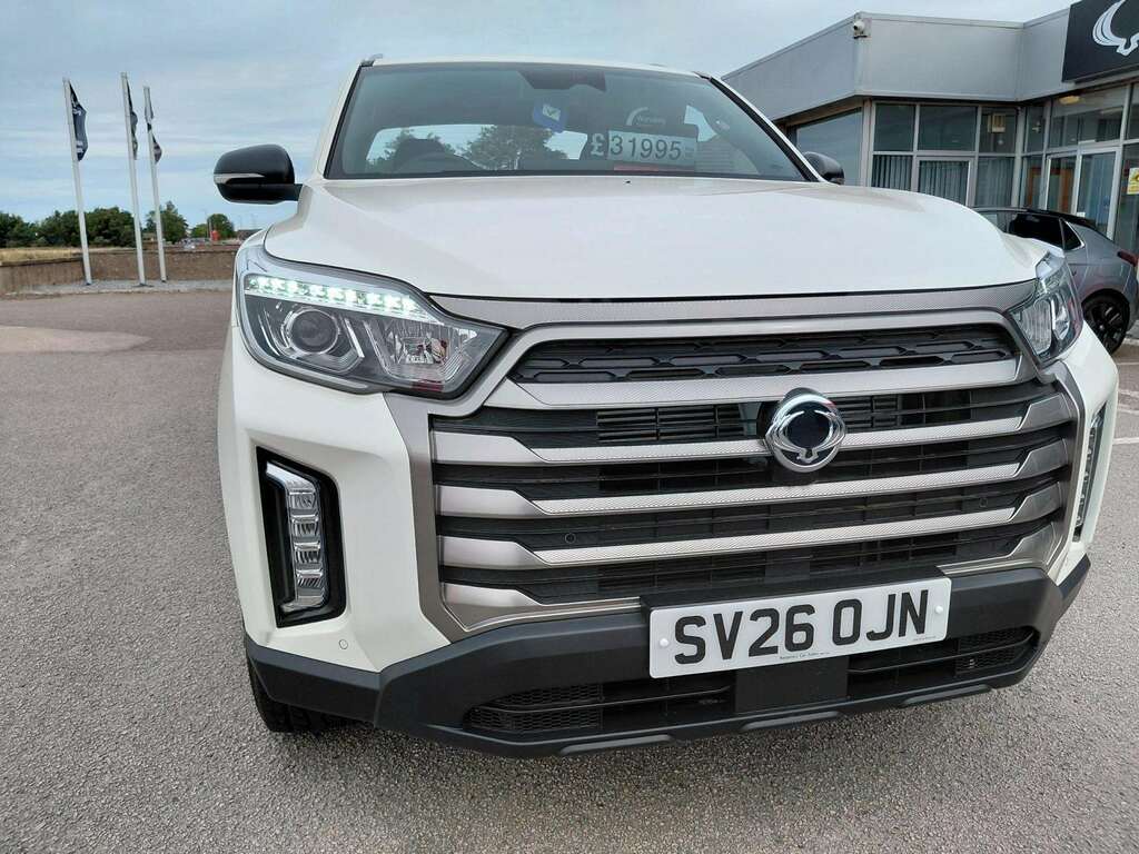 SsangYong Musso Saracen Auto #3