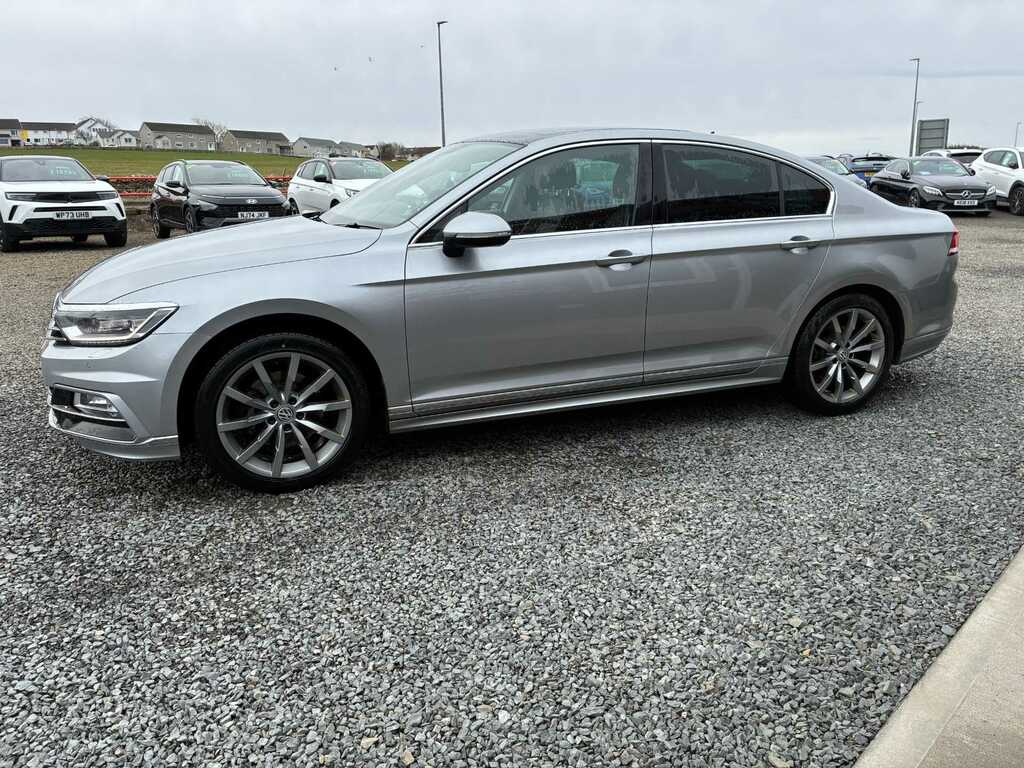 Volkswagen Passat R-line Tsi Evo #4