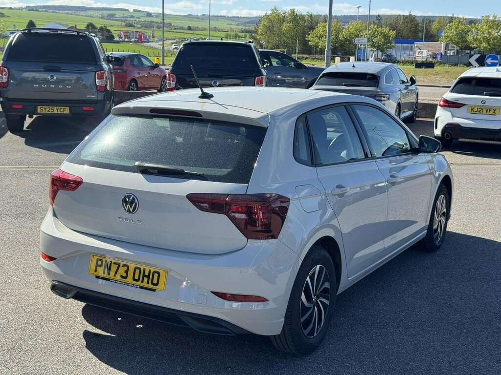 Volkswagen Polo Life PN73OHO #6