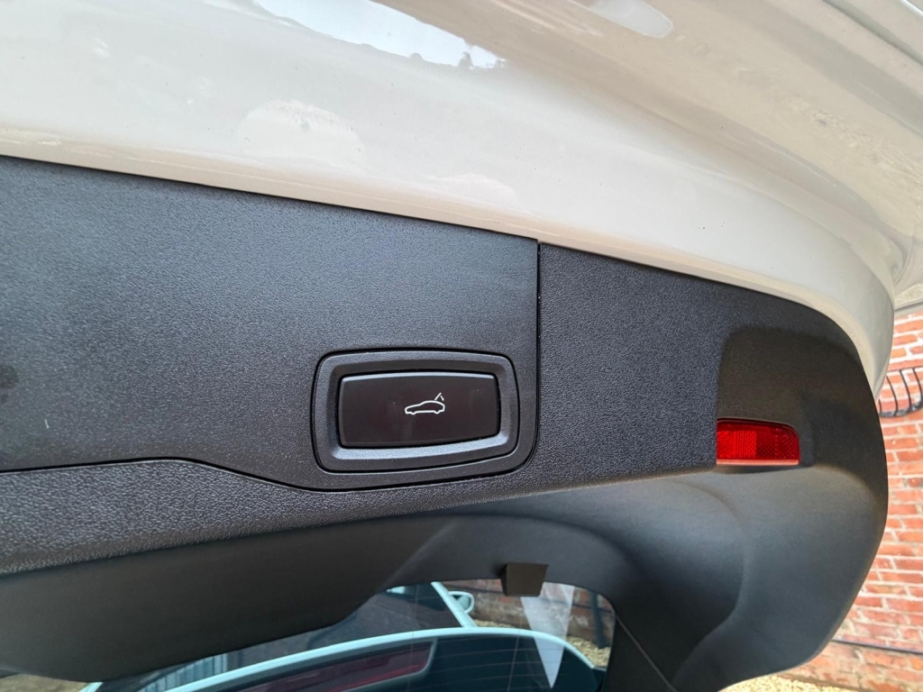 Porsche Taycan Taycan 4S 93Kwh Black #14