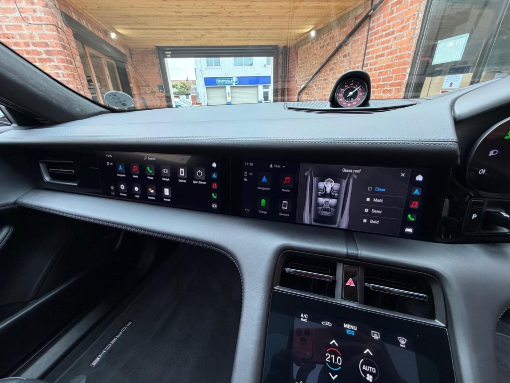 Porsche Taycan Taycan 4S 93Kwh Black #10