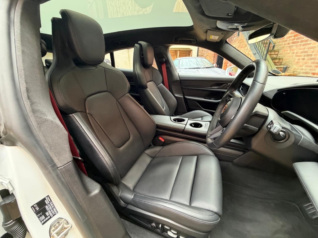 Porsche Taycan Taycan 4S 93Kwh Black #19