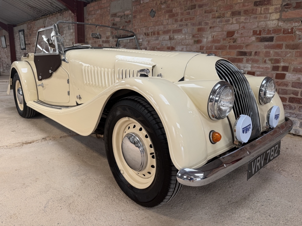 Morgan Plus Four Sports White #4