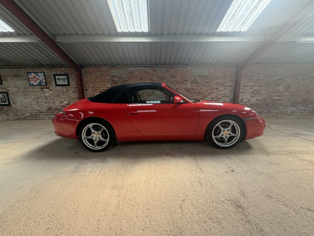 Porsche 911 Convertible 3.6 Carrera 2 Red #5