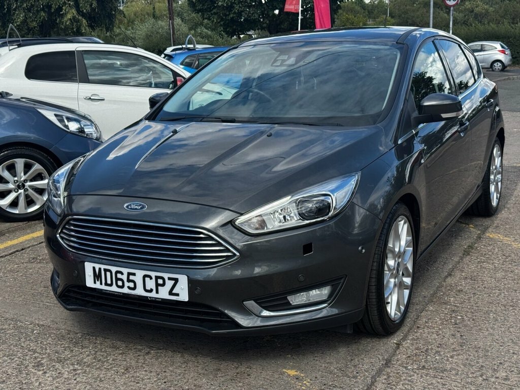 Ford Focus 2L Titanium X Grey #4