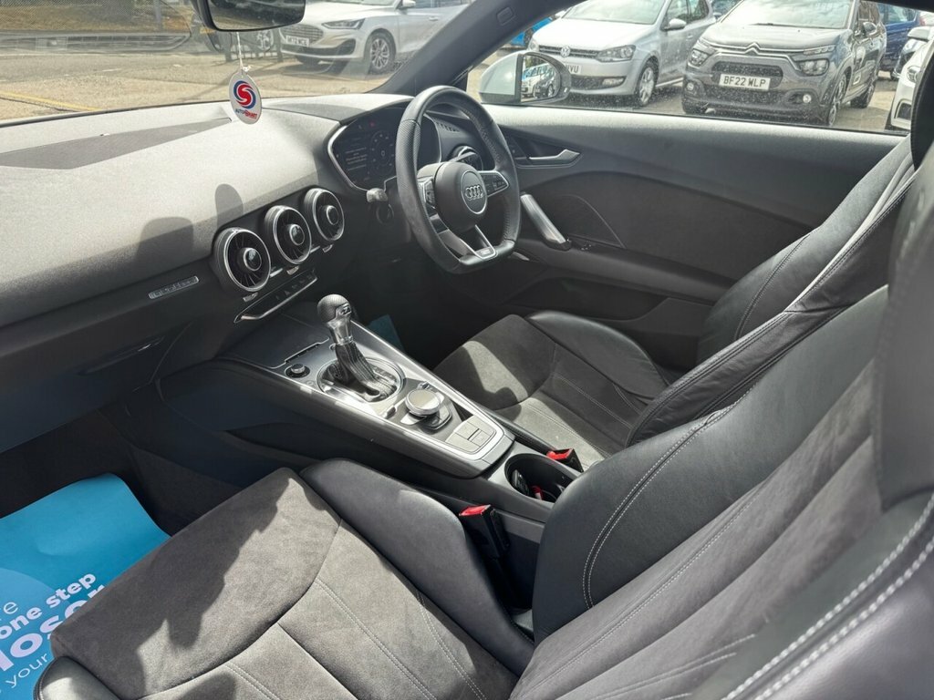 Audi TT 2L S Line White #3