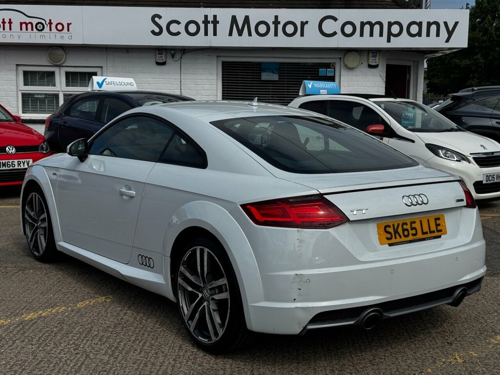 Audi TT 2L S Line White #2