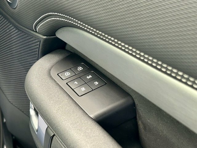 Land Rover Discovery 3 3.0 D300 S - 2022 22 Blue #11