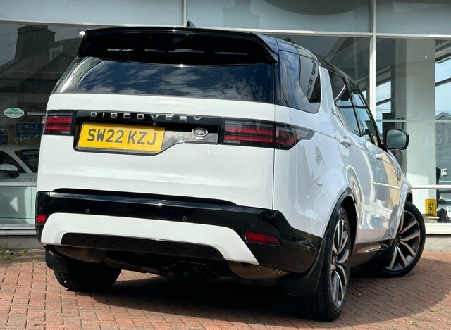Land Rover Discovery 3 .0 D300 Mhev R-dynamic White #4