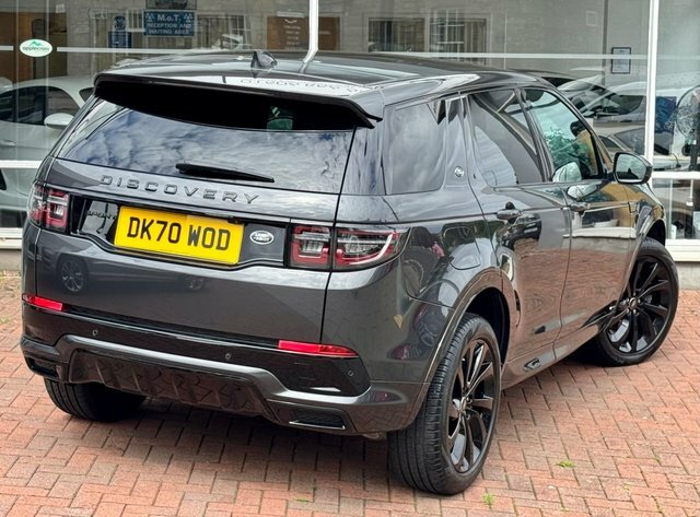 Land Rover Discovery Sport 2.0 D180 Mhev R-dynamic Black #3
