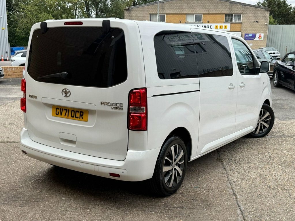 Toyota Proace Verso 2L Family White #3