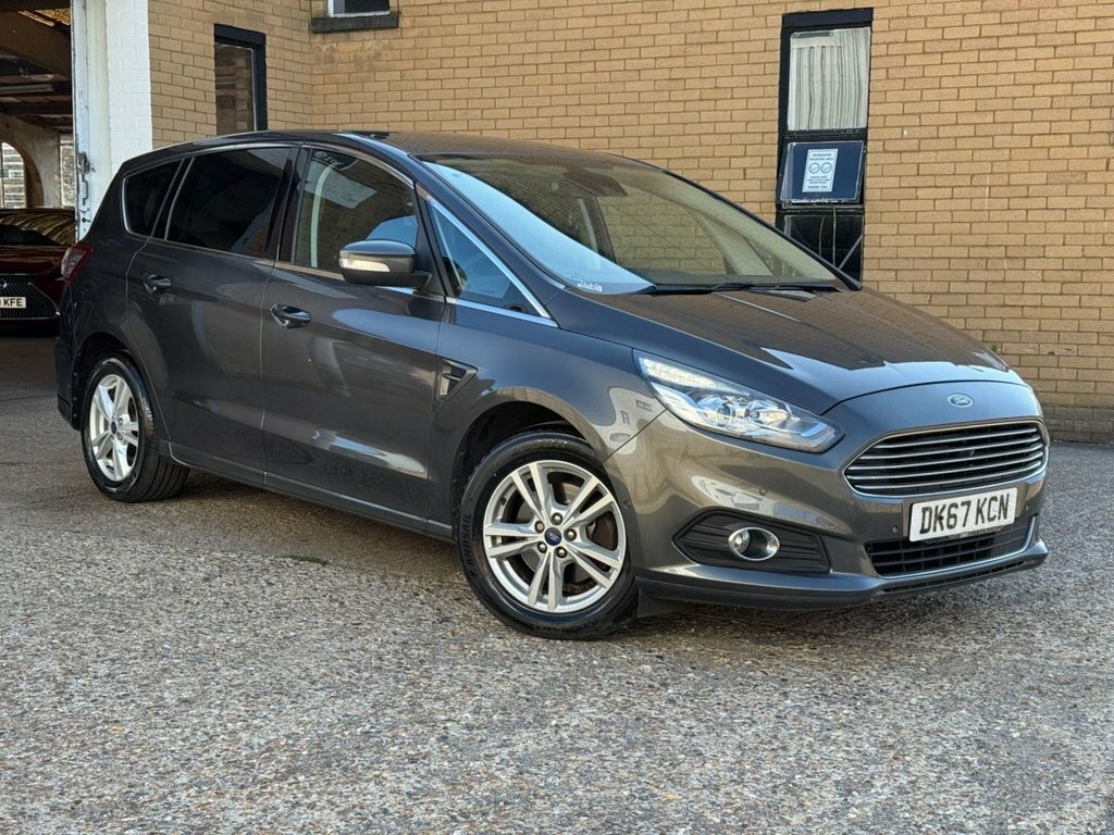 Ford S-Max 1.5L Titanium Grey