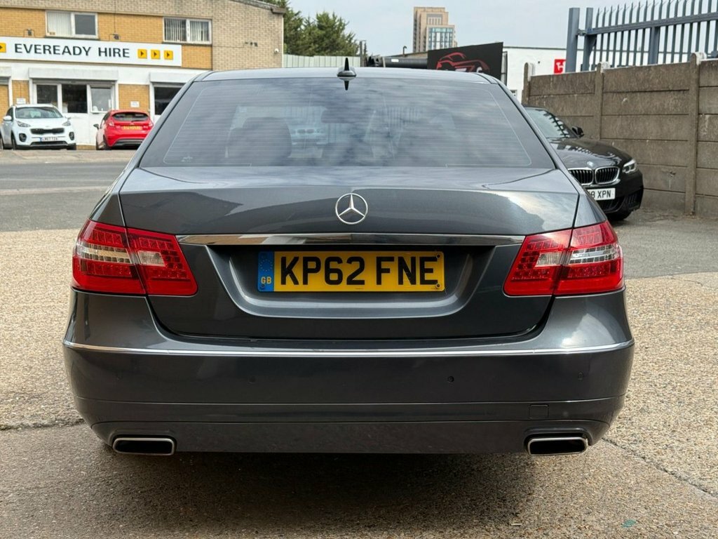 Mercedes-Benz E Class 2.1L Avantgarde Grey #5