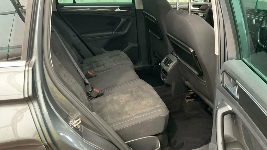 Volkswagen Tiguan 2017 2.0 Tdi Se Navigation Suv E Blue #4