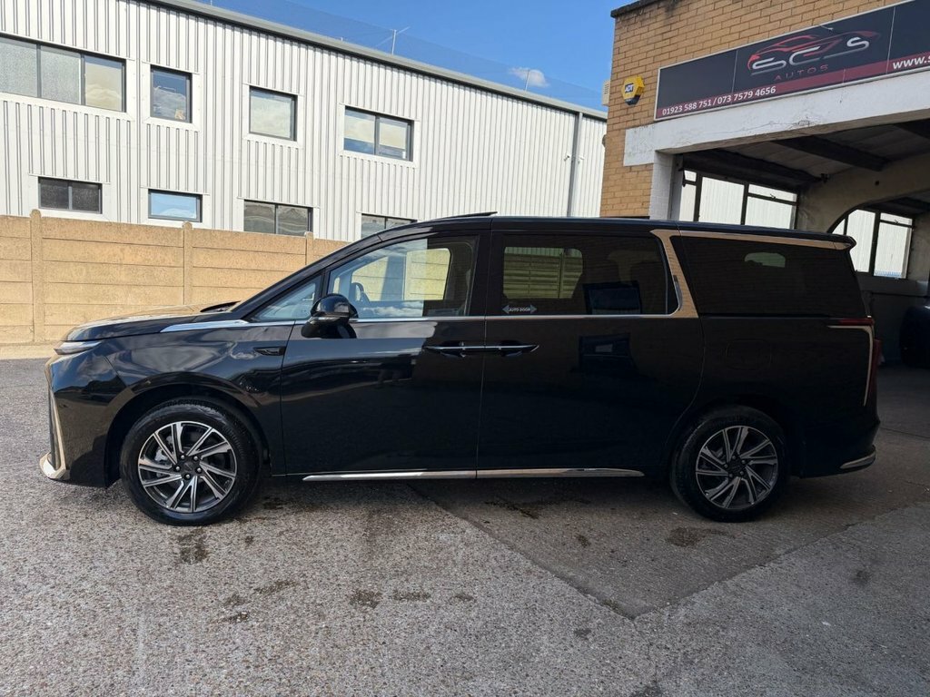 Maxus MIFA 9 Mpv Black #5
