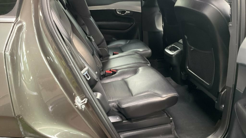 Volvo XC90 2L Momentum Pro Grey #3