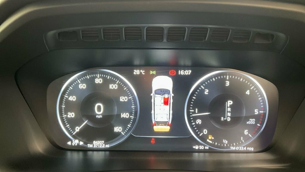 Volvo XC90 2L Momentum Pro Grey #5
