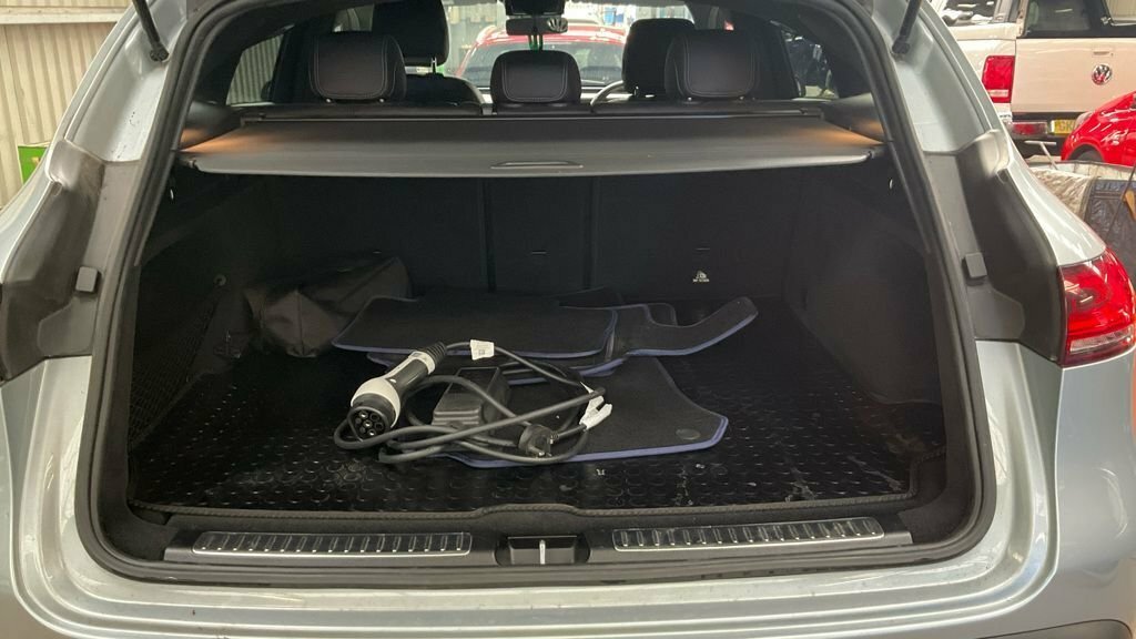 Mercedes-Benz EQC Suv Silver