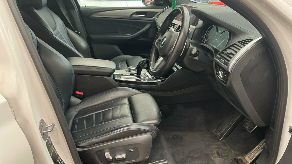 BMW X4 Suv White #3