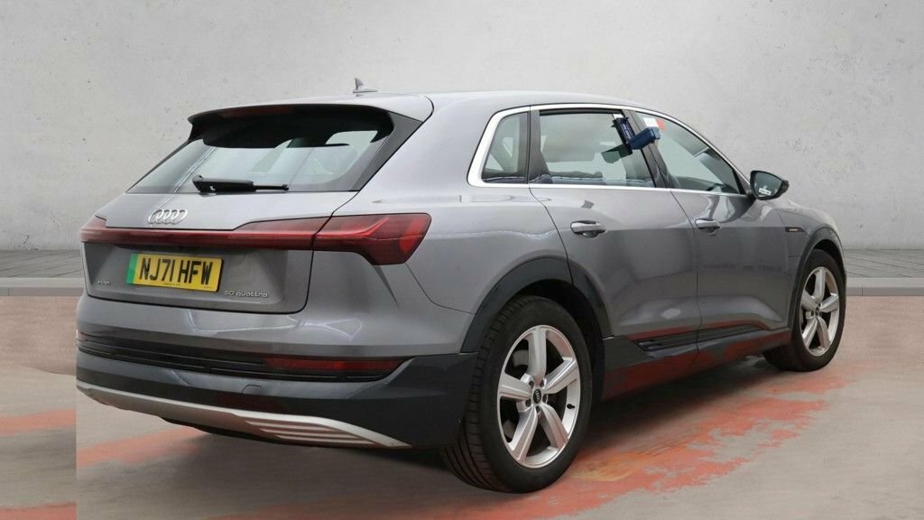 Audi E-tron E-tron Technik 50 Quattro Grey #3