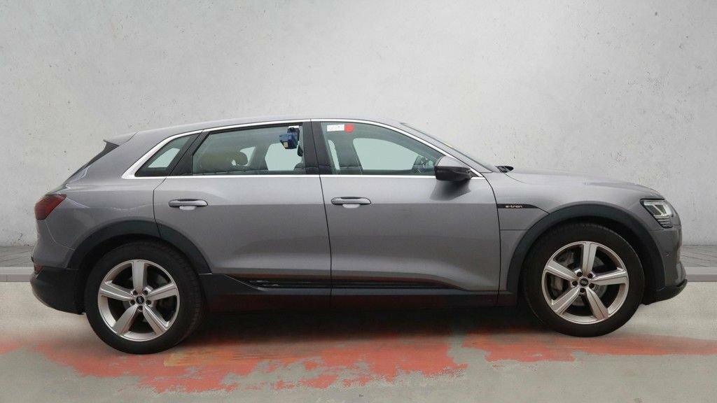 Audi E-tron E-tron Technik 50 Quattro Grey #2