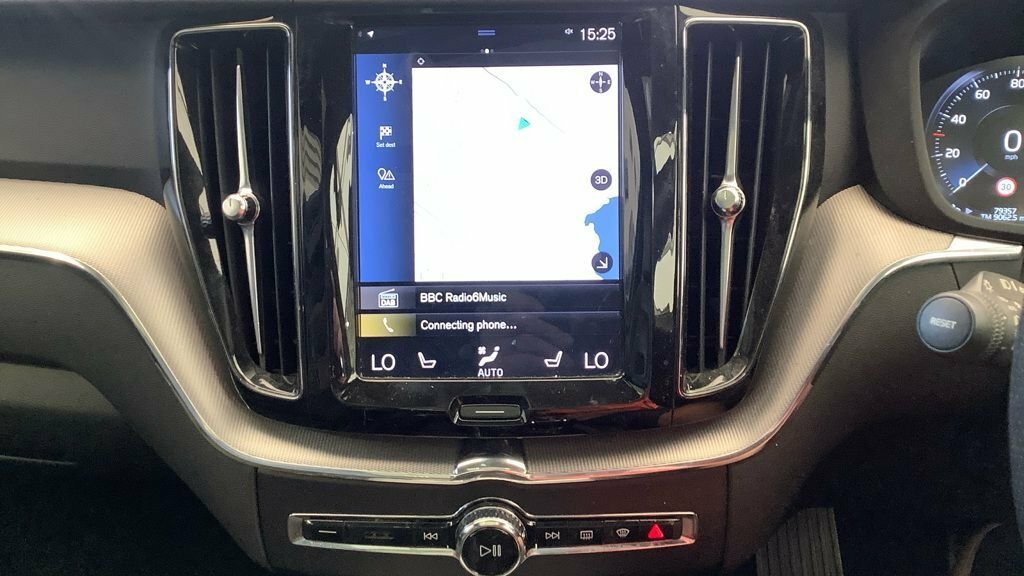Volvo XC60 2L R-design Red #5